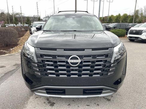 New 2026 Nissan Pathfinder Platinum w/ Lighting Package AWD/4WD image 8