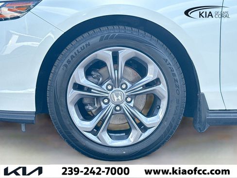 Used 2023 Honda Accord EX image 39