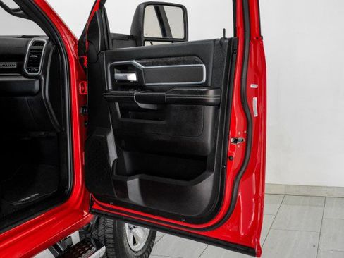 Used 2024 RAM 2500 Big Horn w/ Bed Utility Group image 46