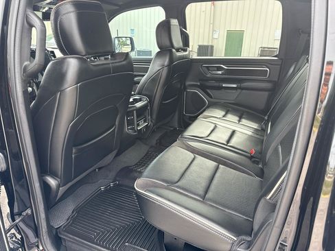 Used 2023 RAM 1500 Laramie RWD image 17