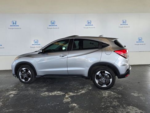 Used 2018 Honda HR-V EX image 4