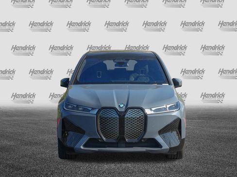 Used 2023 BMW iX xDrive50 w/ Premium Package AWD/4WD image 3
