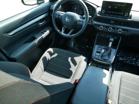 Certified 2023 Honda CR-V Sport image 9