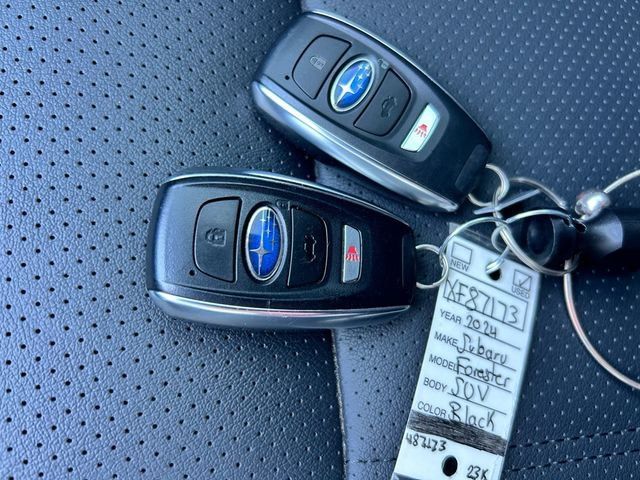 Used 2024 Subaru Forester Touring w/ POP Package 3 AWD/4WD image 33
