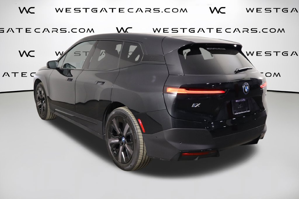 Used 2024 BMW iX xDrive50 w/ Convenience Package AWD/4WD image 47