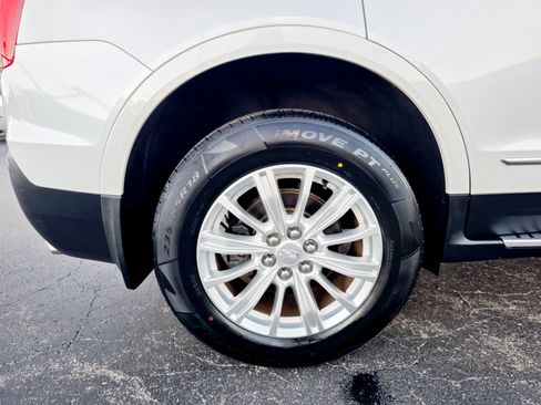 Used 2017 Cadillac XT5 FWD w/ LPO, Wheel Lock Package image 25