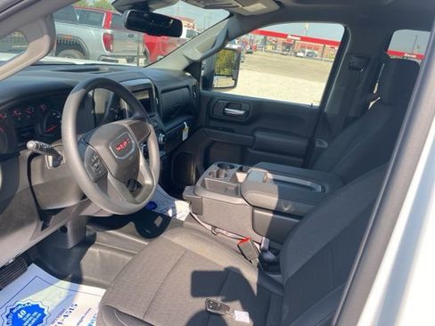 New 2026 GMC Sierra 2500 Pro w/ Convenience Package image 17