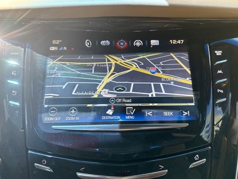 Used 2018 Cadillac Escalade ESV Platinum AWD/4WD image 19