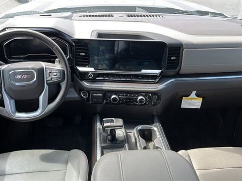 Used 2023 GMC Sierra 1500 SLT w/ SLT Premium Plus Package image 33