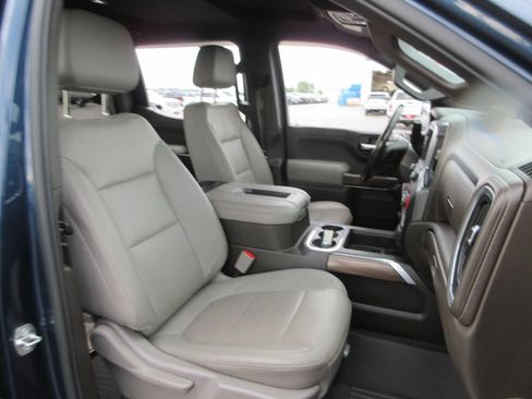 Certified 2022 Chevrolet Silverado 1500 LT Trail Boss w/ Convenience Package II AWD/4WD image 21