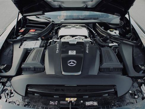 Used 2020 Mercedes-Benz AMG GT R image 37