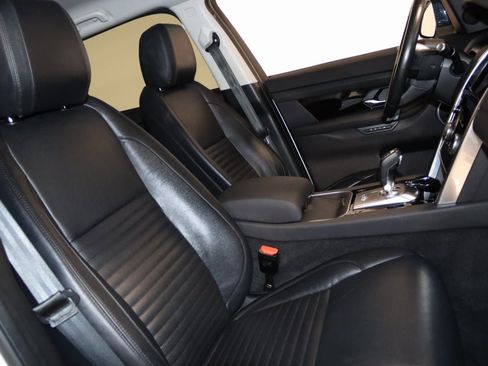 Used 2020 Land Rover Discovery Sport S image 54