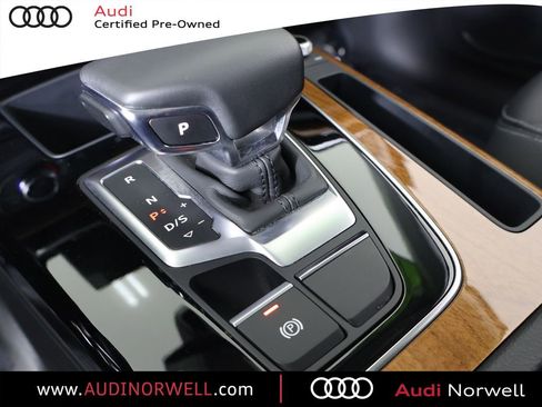 Certified 2023 Audi Q5 2.0T Premium w/ Convenience Package AWD/4WD image 4