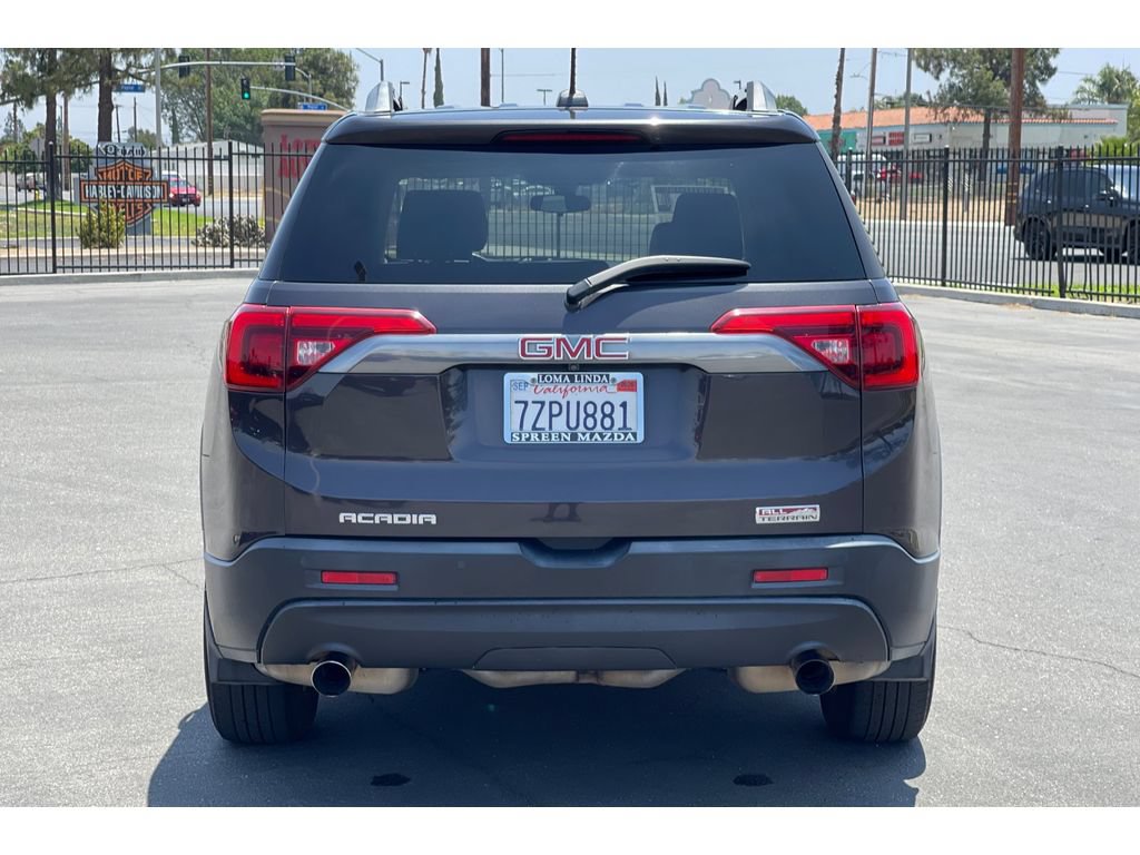 Used 2017 GMC Acadia SLE w/ Driver Alert Package I AWD/4WD image 5