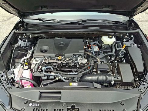 Used 2025 Toyota Camry XLE w/ Premium Plus Package FWD image 30