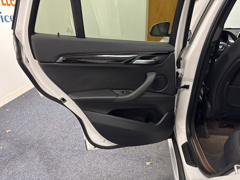 Used 2018 BMW X1 xDrive28i w/ Convenience Package image 10