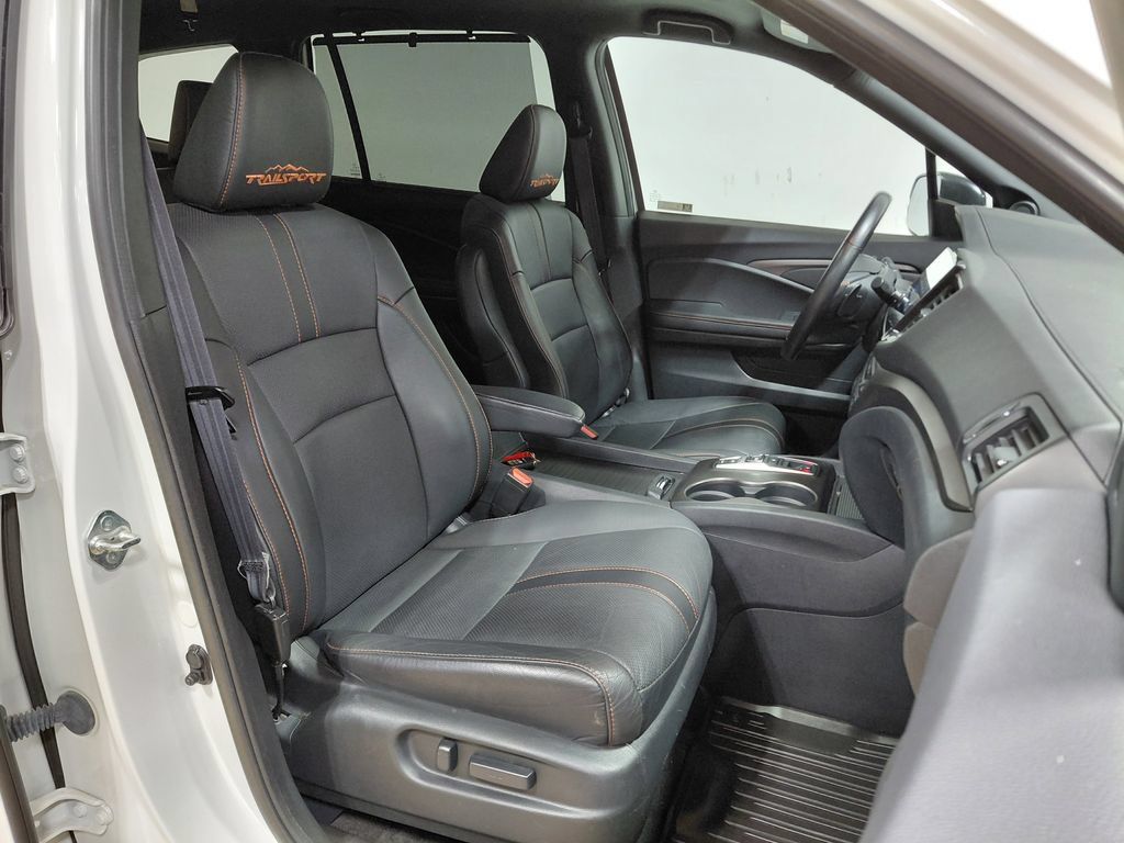 Used 2022 Honda Pilot TrailSport image 34