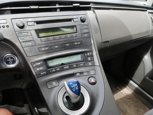 Used 2011 Toyota Prius Two FWD image 12