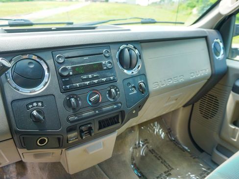Used 2008 Ford F250 Lariat AWD/4WD image 14