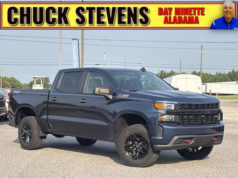Used 2021 Chevrolet Silverado 1500 Custom Trail Boss AWD/4WD image 1