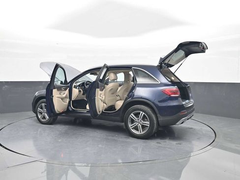 Used 2022 Mercedes-Benz GLC 300 GLC 300 image 45