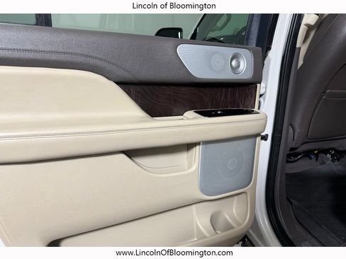 Used 2024 Lincoln Navigator L Reserve image 53