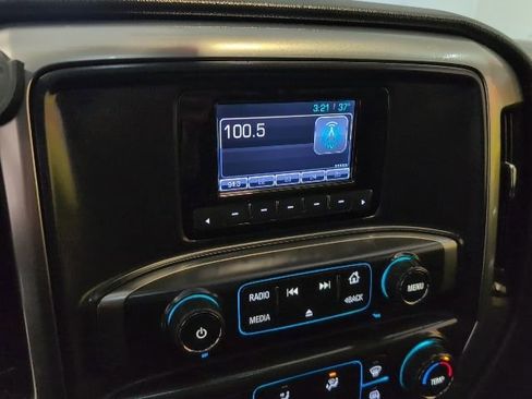 Used 2015 Chevrolet Silverado 1500 LT image 16