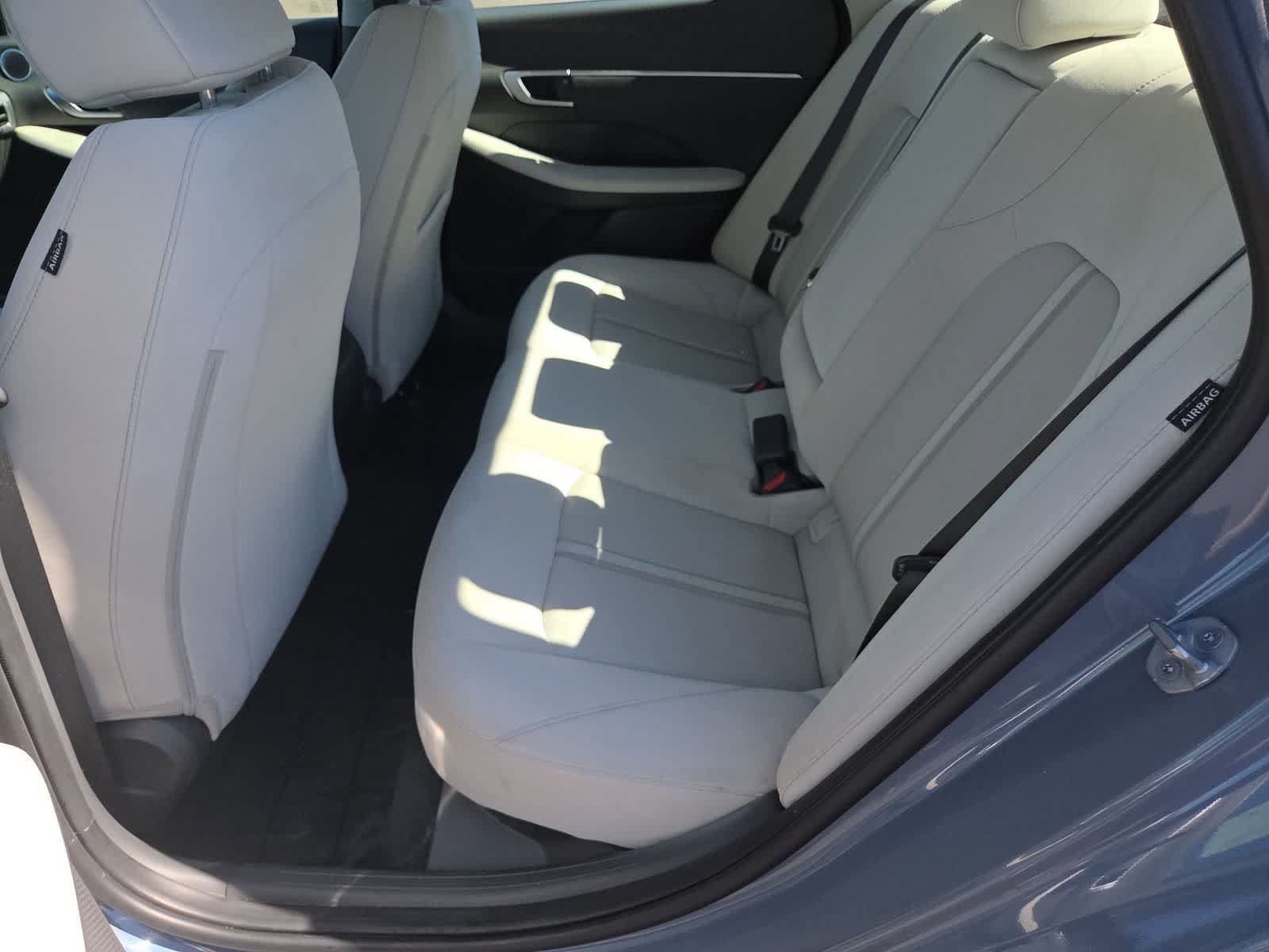 Used 2025 Hyundai Sonata SEL FWD image 21