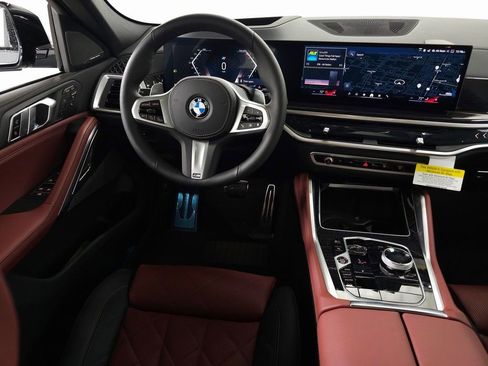 Used 2024 BMW X6 xDrive40i w/ Executive Package image 15