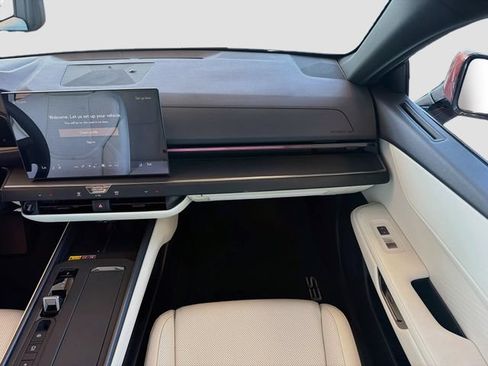 New 2026 Lexus ES 350e w/ Convenience Package FWD image 16