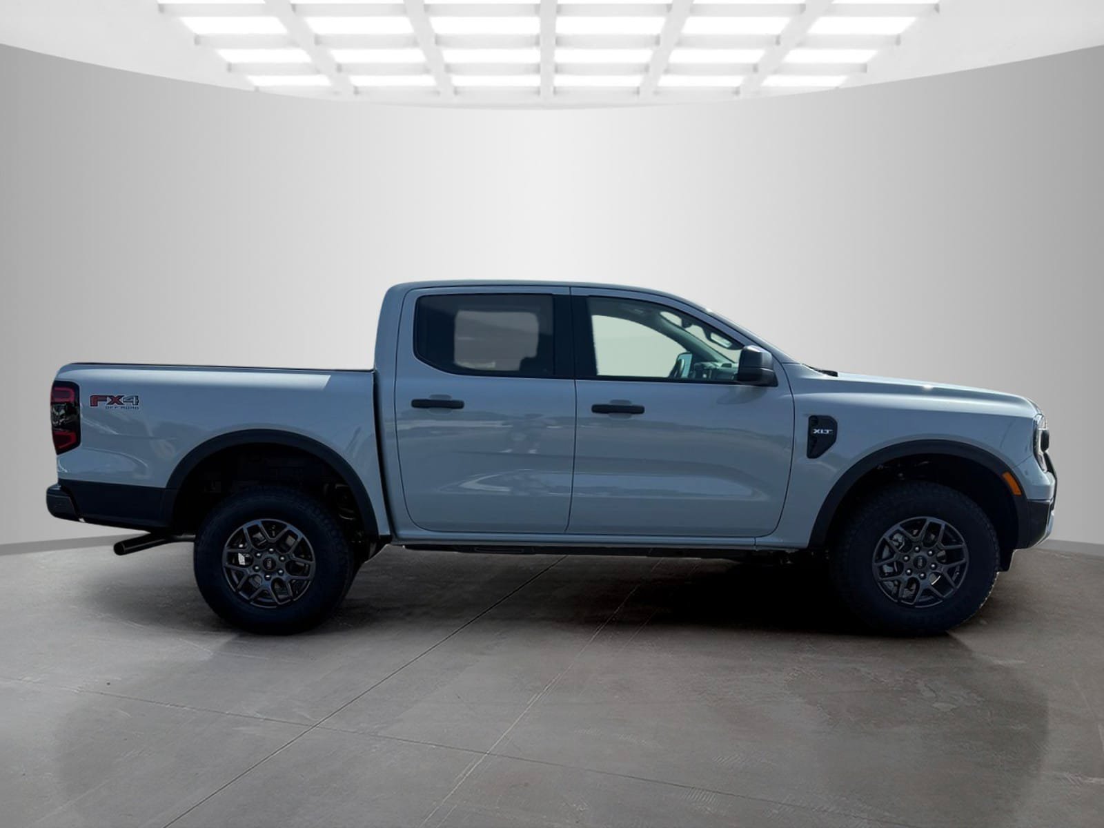 New 2026 Ford Ranger XLT w/ FX4 Off-Road Package AWD/4WD image 2