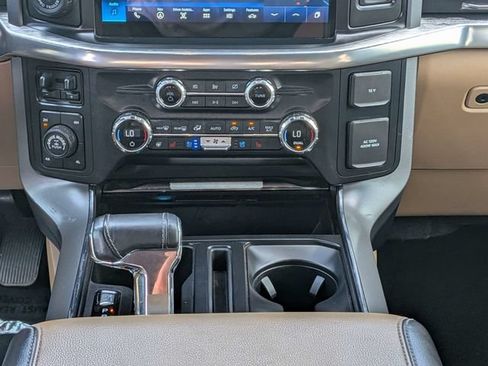 Used 2021 Ford F150 Lariat w/ Equipment Group 502A High AWD/4WD image 18