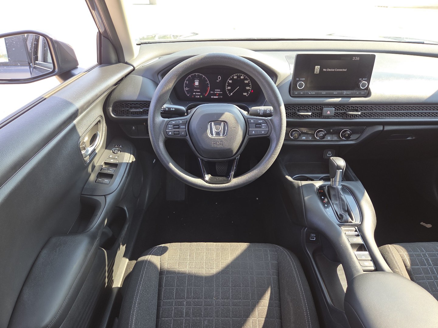 Used 2023 Honda HR-V LX image 24