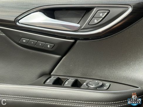 Used 2023 Buick Envision Essence image 23