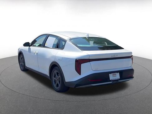 Used 2025 Kia K4 FWD image 11
