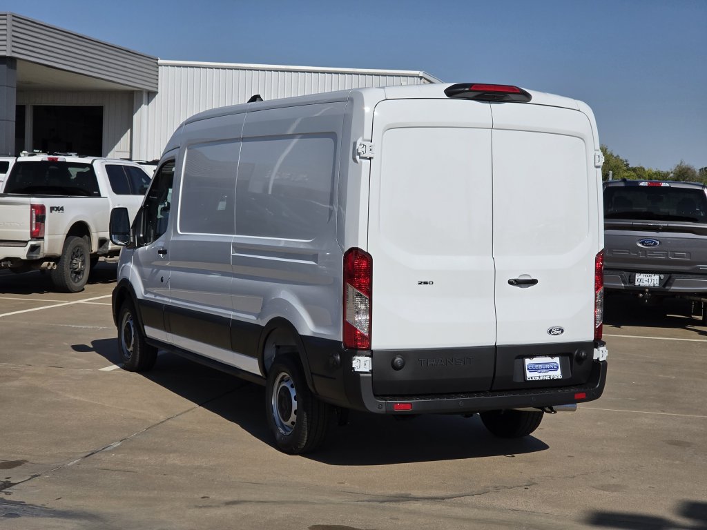 New 2027 Ford Transit 250 148 Medium Roof w/ Load Area Protection Package RWD image 4