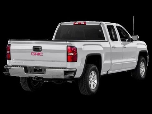 Used 2019 GMC Sierra 1500 SLE w/ SLE Value Package image 2