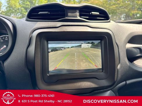 Used 2020 Jeep Renegade Trailhawk image 24