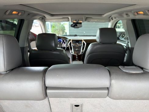 Used 2012 Cadillac SRX Luxury FWD image 18