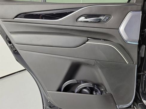 Used 2024 Cadillac Escalade V w/ Heavy-Duty Trailer Package image 14