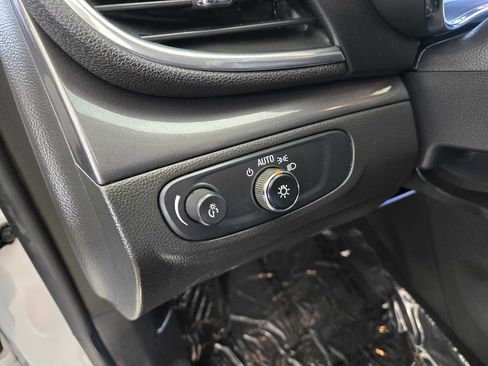 Used 2017 Buick Encore Preferred FWD image 13