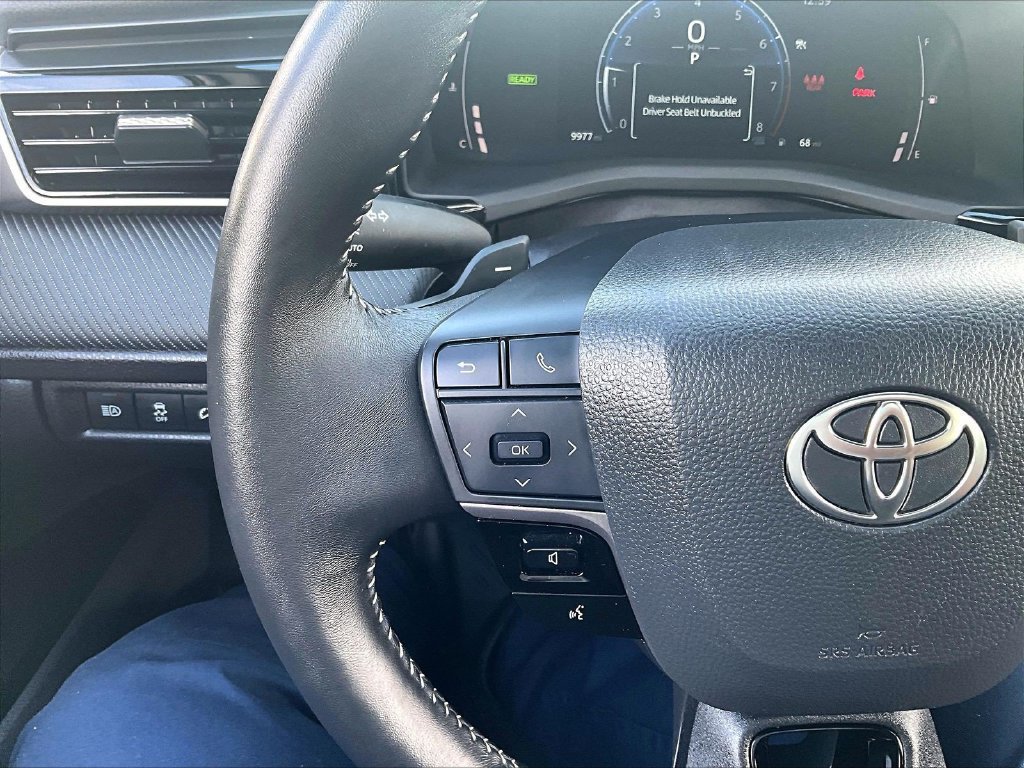 Used 2025 Toyota Camry SE w/ Convenience Package AWD/4WD image 23