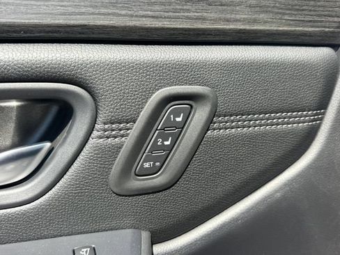 New 2026 Honda Pilot Touring image 12