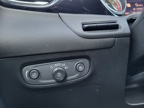 Used 2020 Buick Encore GX Select w/ Experience Buick Package image 21