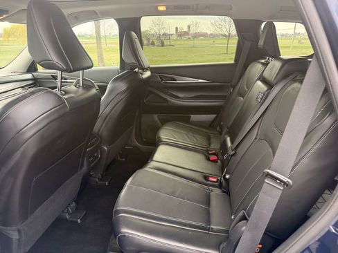 Used 2023 INFINITI QX60 Luxe image 9