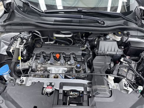 Certified 2022 Honda HR-V Sport image 11
