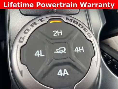 Used 2024 Ford Bronco Wildtrak image 22