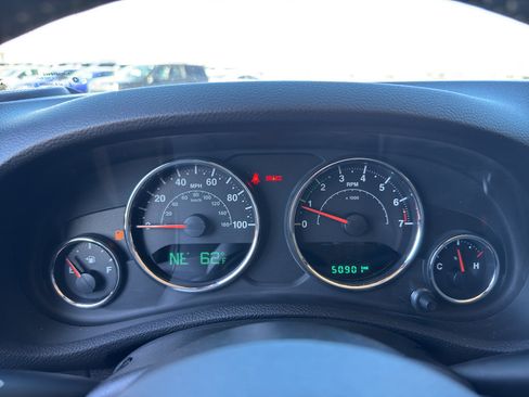 Used 2017 Jeep Wrangler Unlimited Sahara w/ Quick Order Package 23E Chief image 12