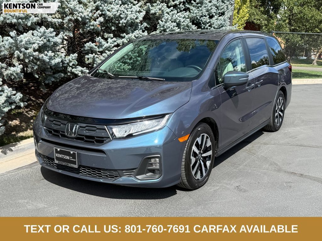 Used 2025 Honda Odyssey EX-L image 3