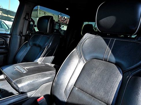 Used 2019 RAM 1500 Limited AWD/4WD image 18
